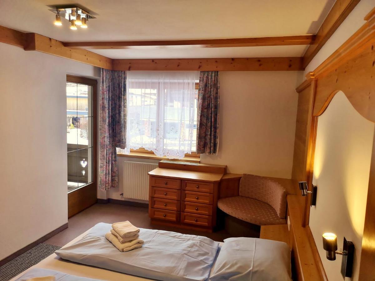 Astoria Appartements 오버라우 외부 사진