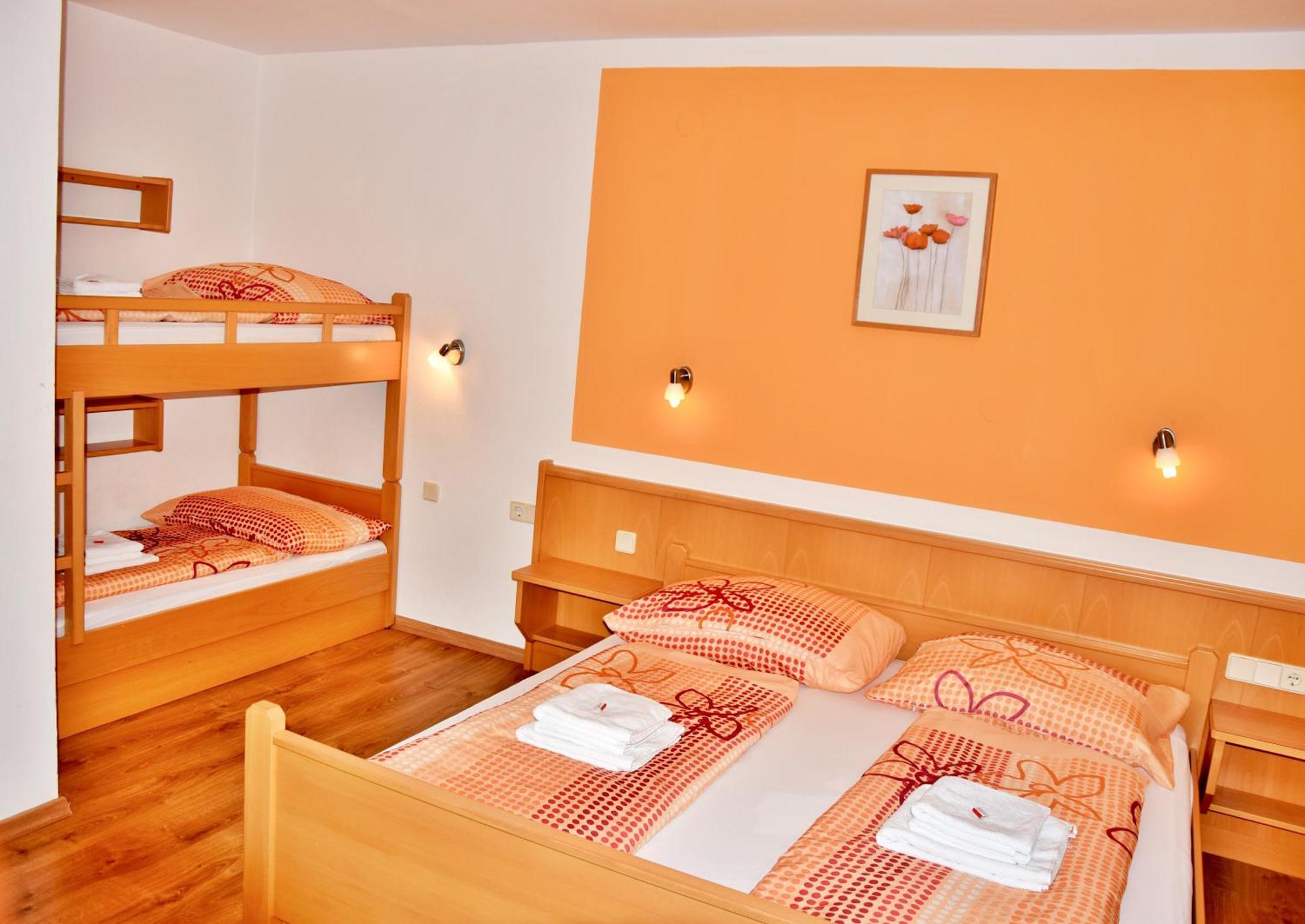 Astoria Appartements 오버라우 객실 사진