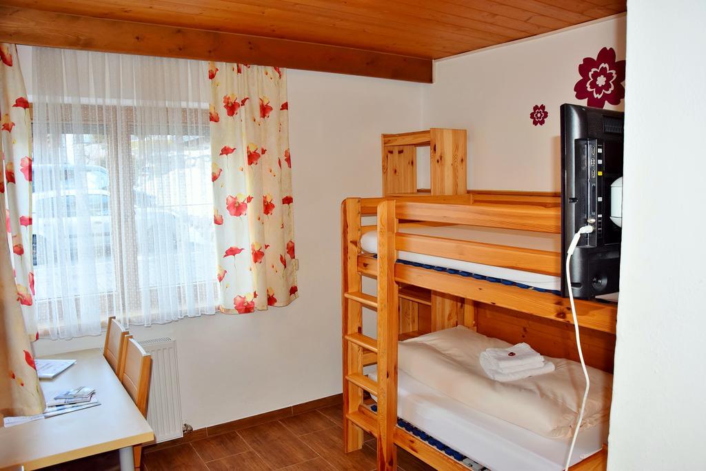 Astoria Appartements 오버라우 외부 사진