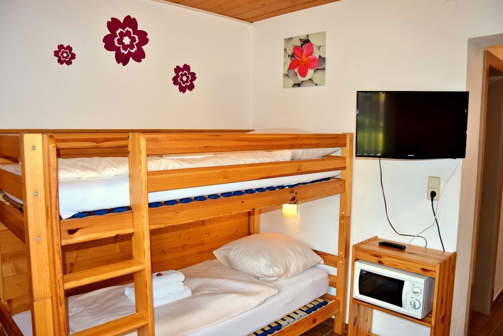 Astoria Appartements 오버라우 외부 사진