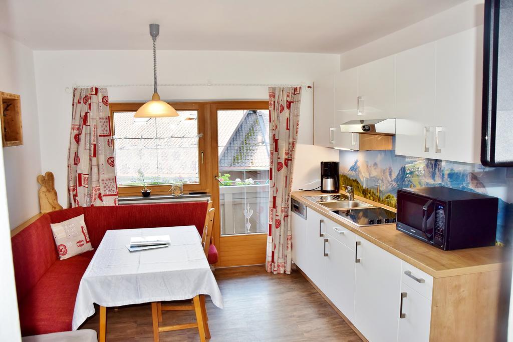 Astoria Appartements 오버라우 외부 사진