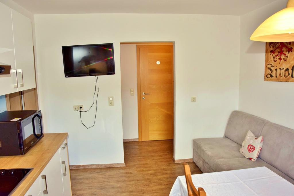 Astoria Appartements 오버라우 외부 사진