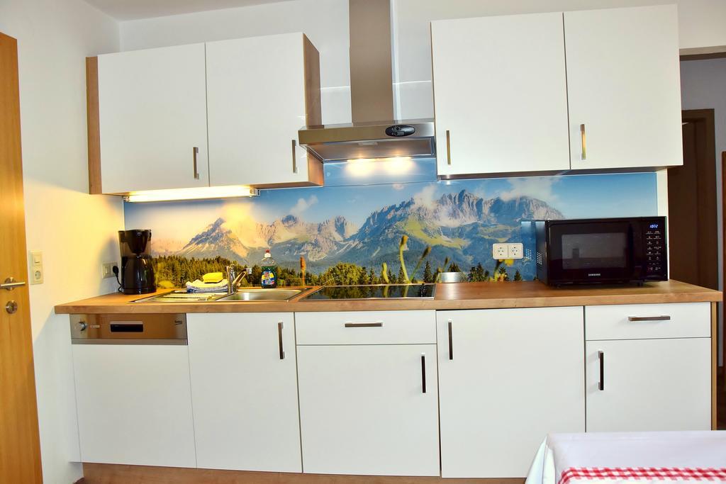 Astoria Appartements 오버라우 외부 사진